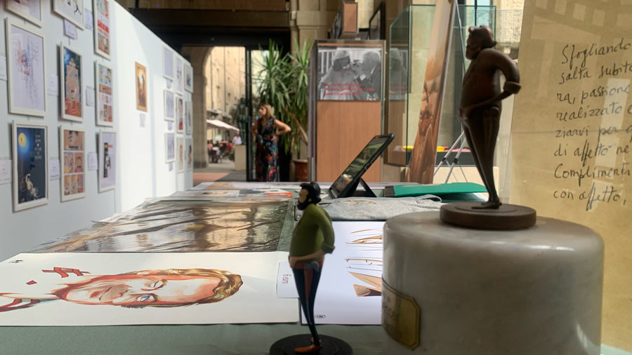 Dettaglio della mostra dedicata a Bud Spencer e Terence Hill