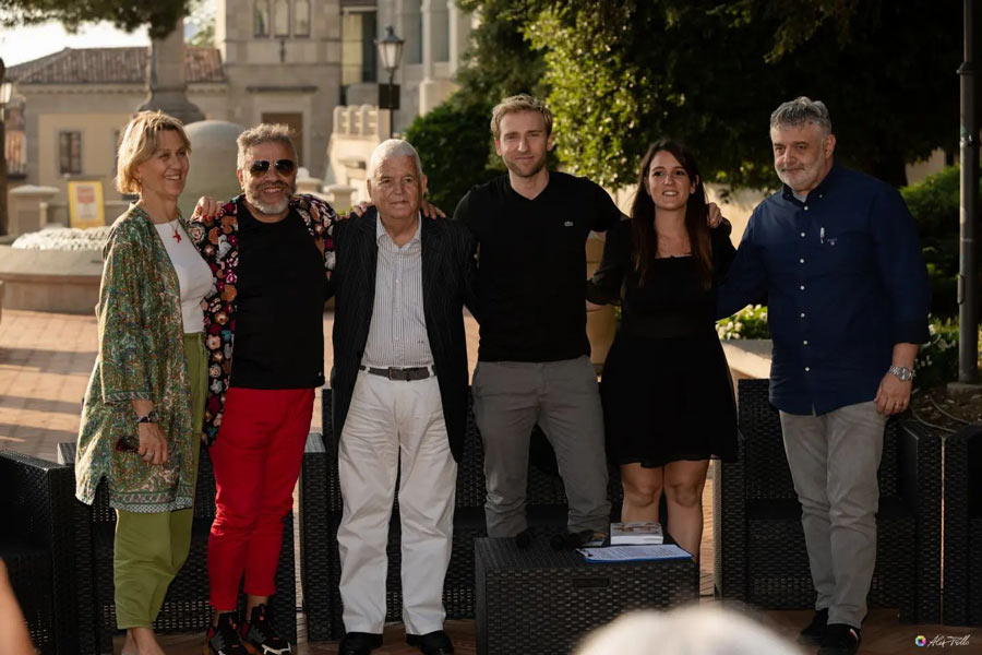 Presentazione del Libro di Marcello Vicini al Giardino dei Liburni
